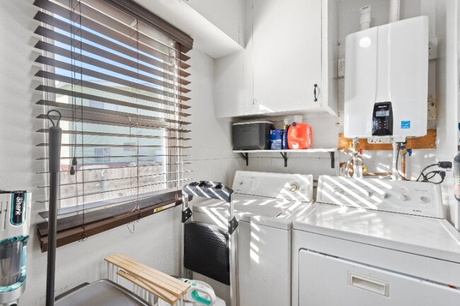 Building Photo - 4434 Texas St