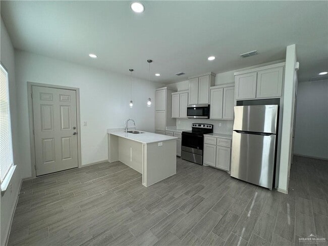 Foto del edificio - 17 N 58th St