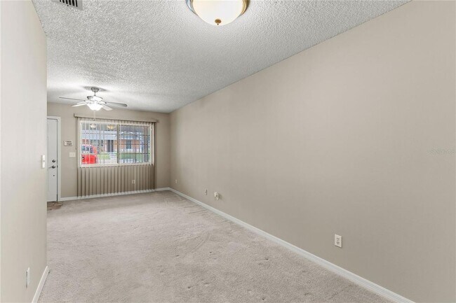 Foto del edificio - 1022 Disston Ave