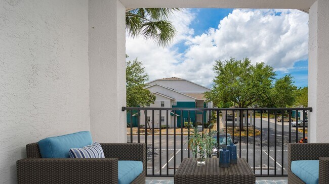 Huge Patio - 5513 110th Ave N