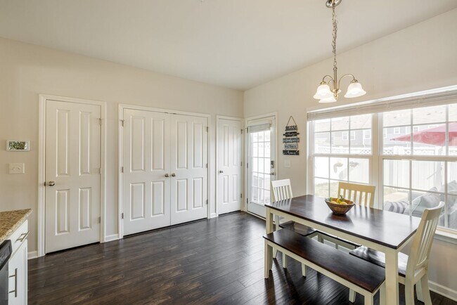 Foto del edificio - 409 Oldbury Ln