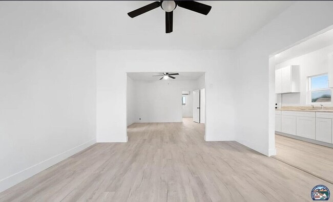 Foto del edificio - 874 W Pico Ave