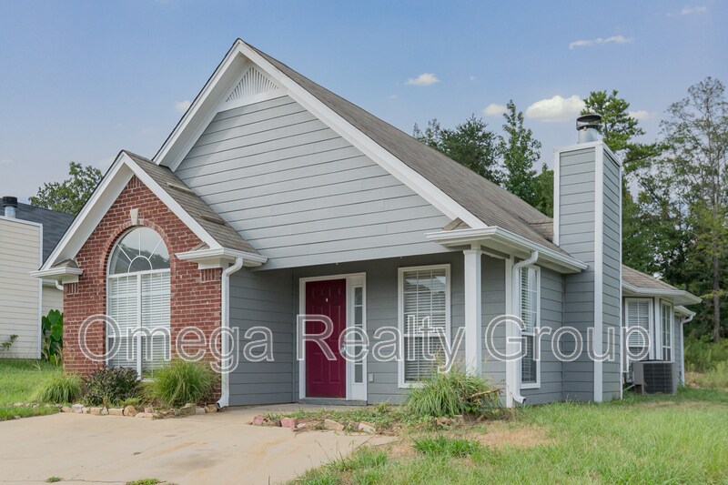 Primary Photo - 428 Camden Cove Cir