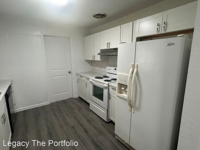 Building Photo - 3 br, 2 bath House - 1639 Ridge Ave