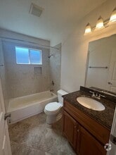 Building Photo - 107 Pereira Ave