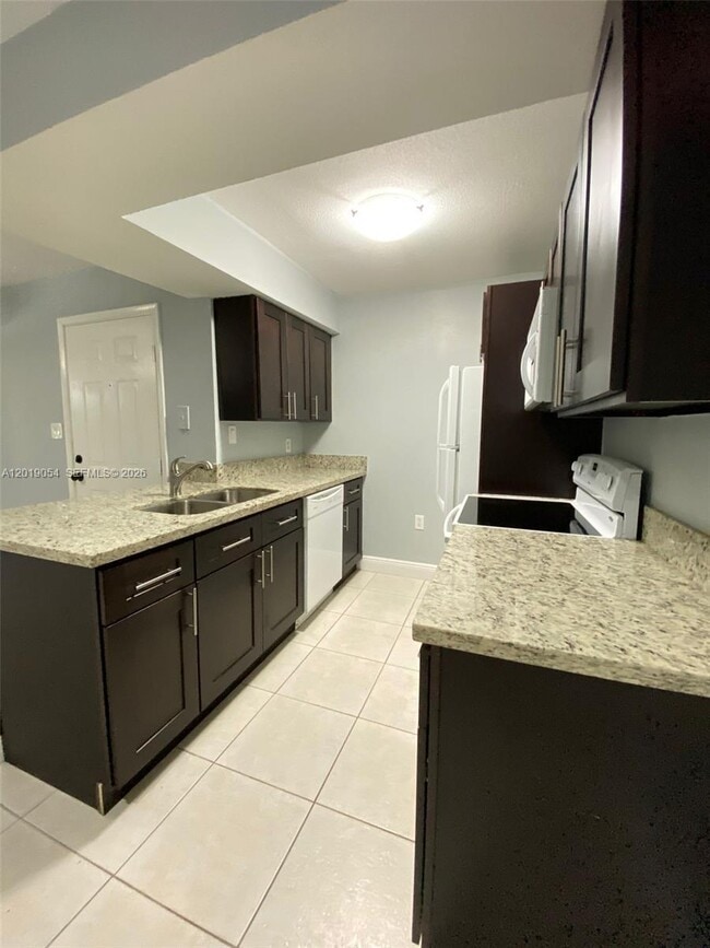 Foto del edificio - 15551 SW 104th Terrace