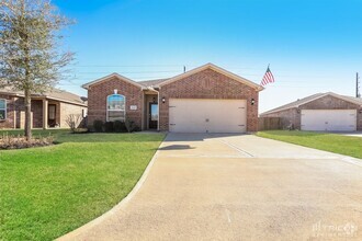 Building Photo - 22435 Bauer Canyon Dr