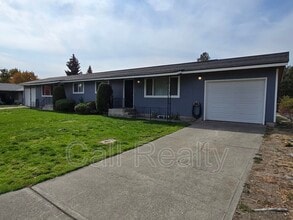 Building Photo - 2116 S Fawn Dr