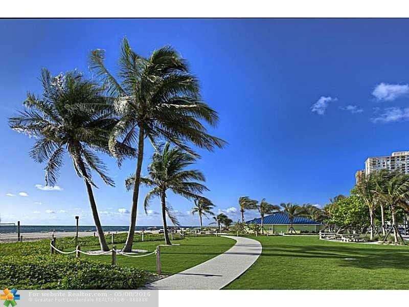 Outdoor ammenities along beach front - 3200 NE 7th Ct