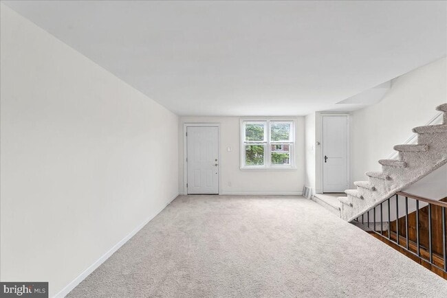 Building Photo - 5205 Westbrook Dr