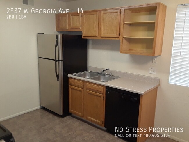 Building Photo - 2 Bed Condo Near GCC!