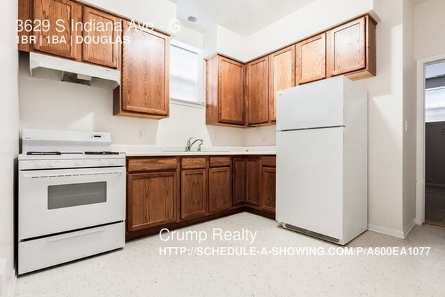 Foto del edificio - 3629 S Indiana Ave