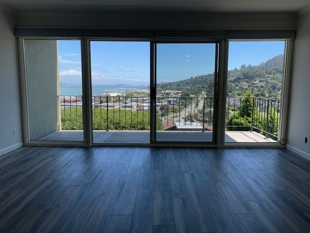 Building Photo - 233 Eden Roc Dr