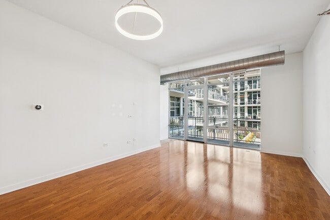 Foto del edificio - 901 W Madison St