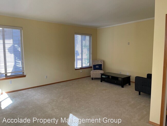 Building Photo - 3 br, 2.5 bath House - 210 Sagebrook Lane