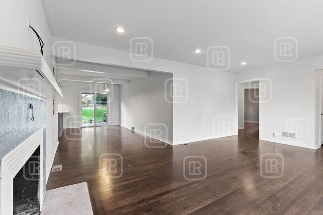 Foto del edificio - 805 W 16th Ave