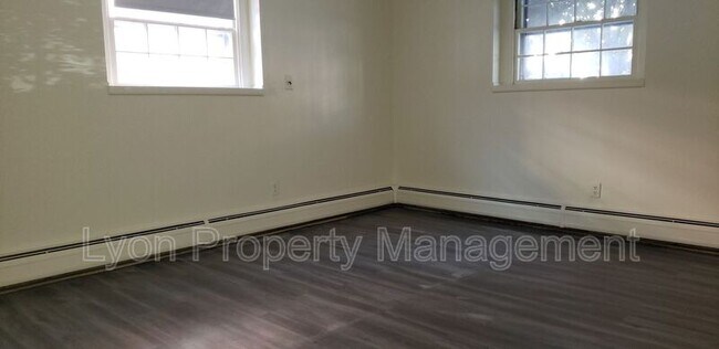 Foto del edificio - 75 Spring St - Unit 2
