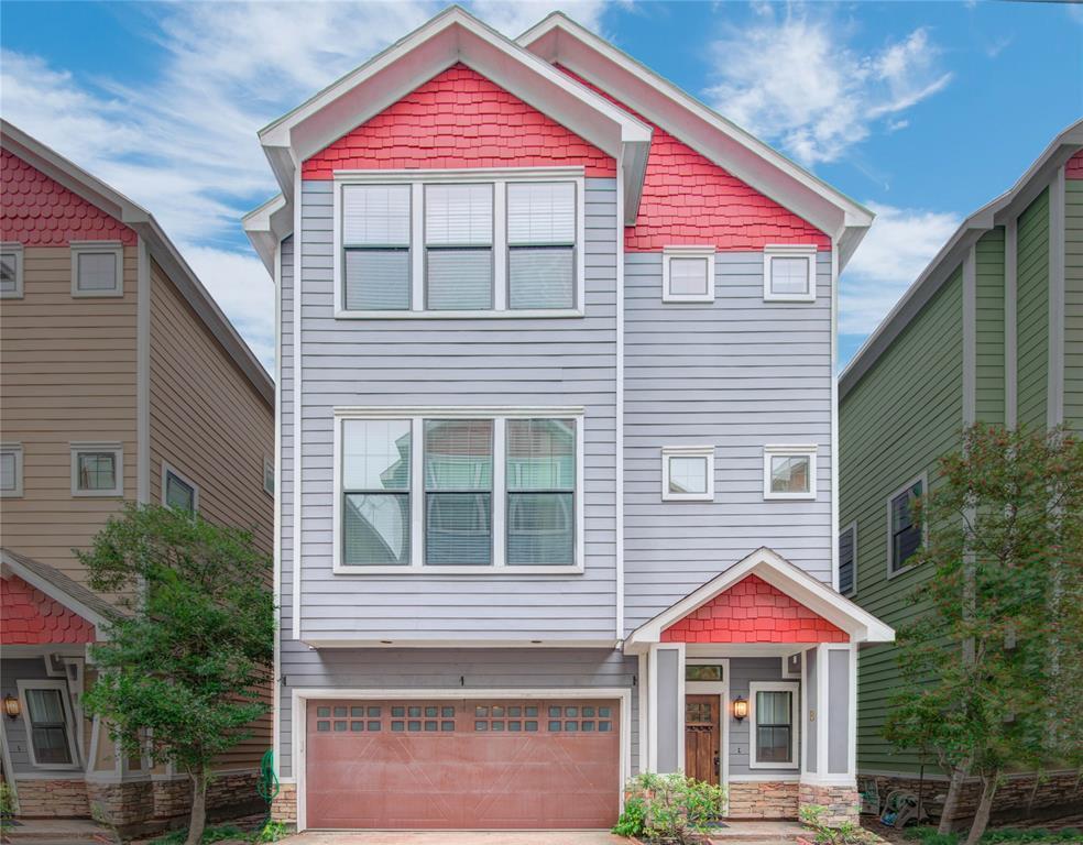 Foto principal - 2414 Charleston St
