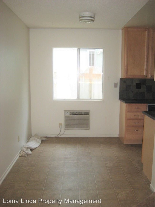 Building Photo - 11052 San Juan St