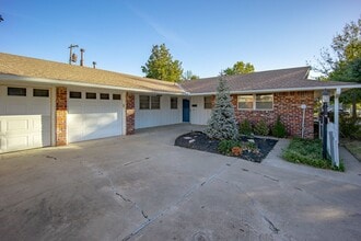 Building Photo - 2321 NW 48th St
