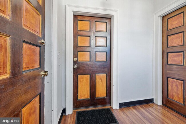 Building Photo - 110 S Pitt St