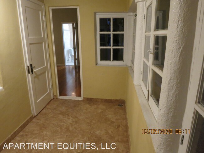 Foto del edificio - 6530 W 6th St