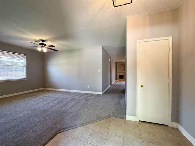 Building Photo - 8005 Hidden Path Ln
