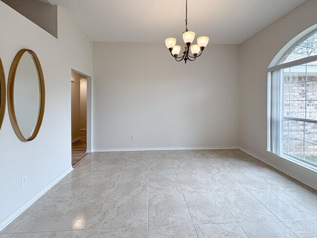 Foto del edificio - 9639 Westgate Cir