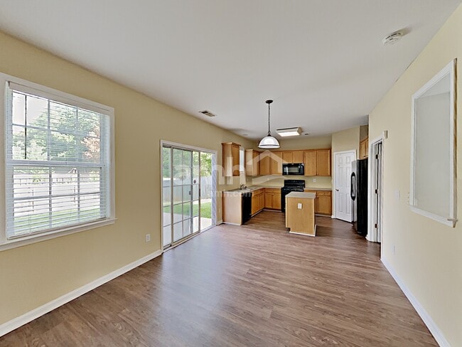 Foto del edificio - 1530 Anna Ruby Ln
