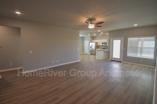 Building Photo - 1211 Denver Dr