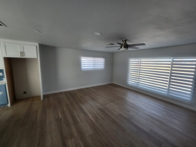 Foto del edificio - 8616 Edgemere Blvd