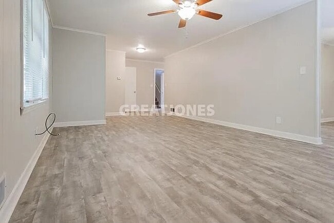 Foto del edificio - 5511 N Main St