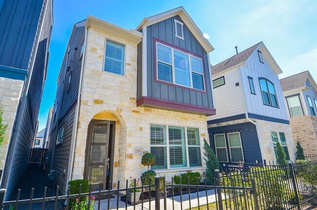 Foto del edificio - 12551 Malachite Wy