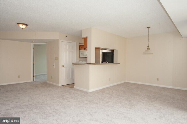 Building Photo - 1200 Braddock Pl