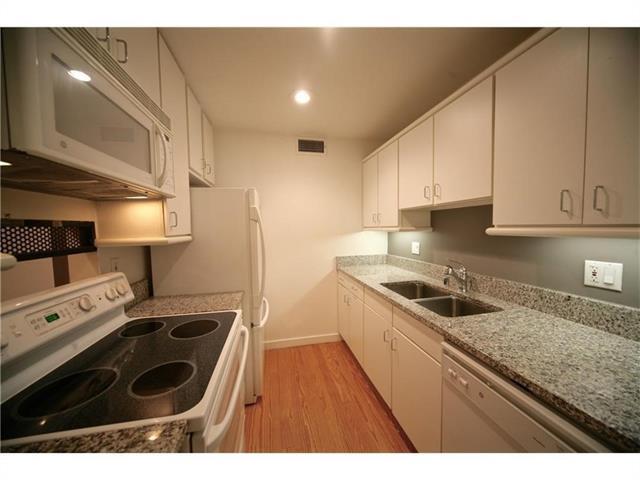 Foto del edificio - 4343 Travis St