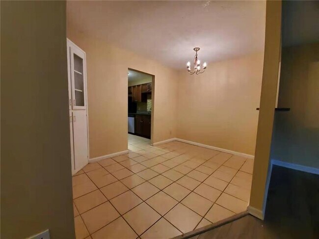 Foto del edificio - 687 Jackson Park Ln NW