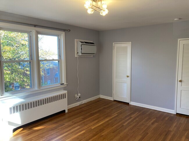 Foto del edificio - 100 Cedar St