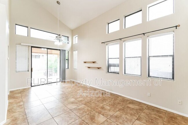 Foto del edificio - 6730 E Preston St