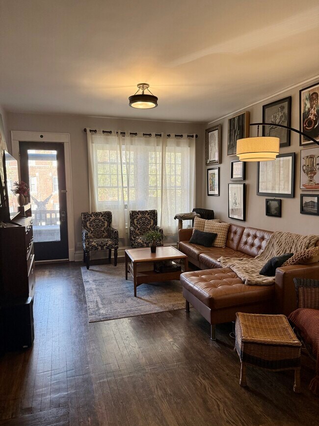 Foto del edificio - 5155 W Cullom Ave