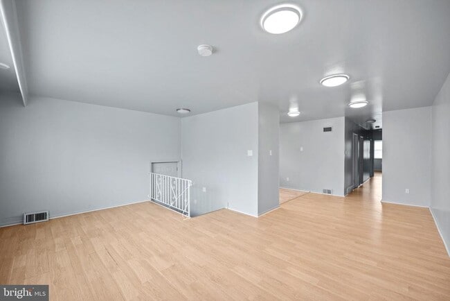 Foto del edificio - 7727 Langdon St