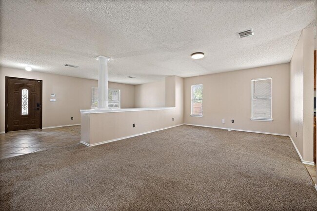 Building Photo - 12943 Dionysus Dr