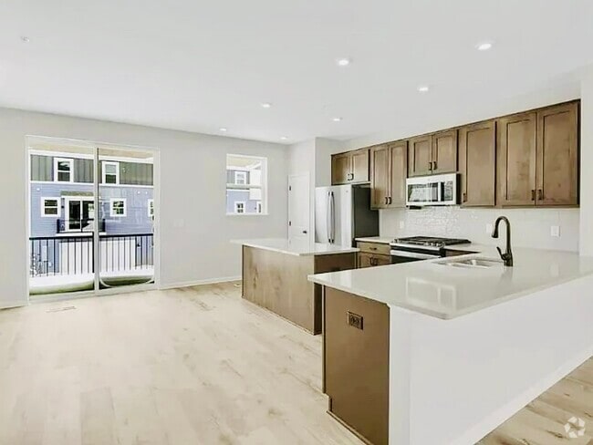 Building Photo - 21830 136th Way