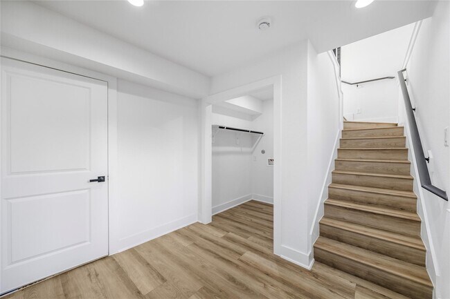 Foto del edificio - 2548 Walcott Ln