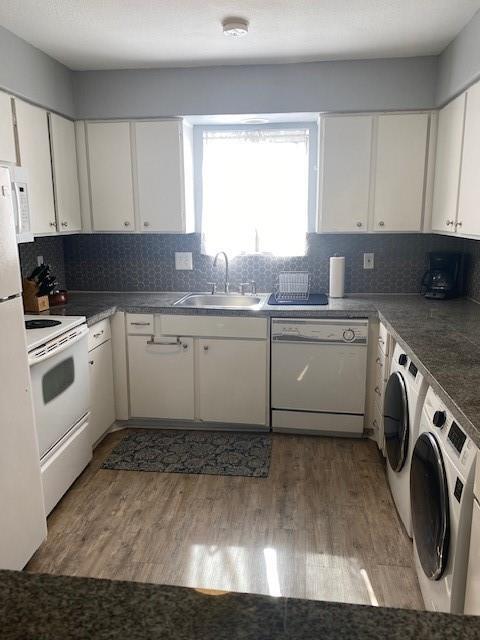 Foto del edificio - 12100 Melville Dr