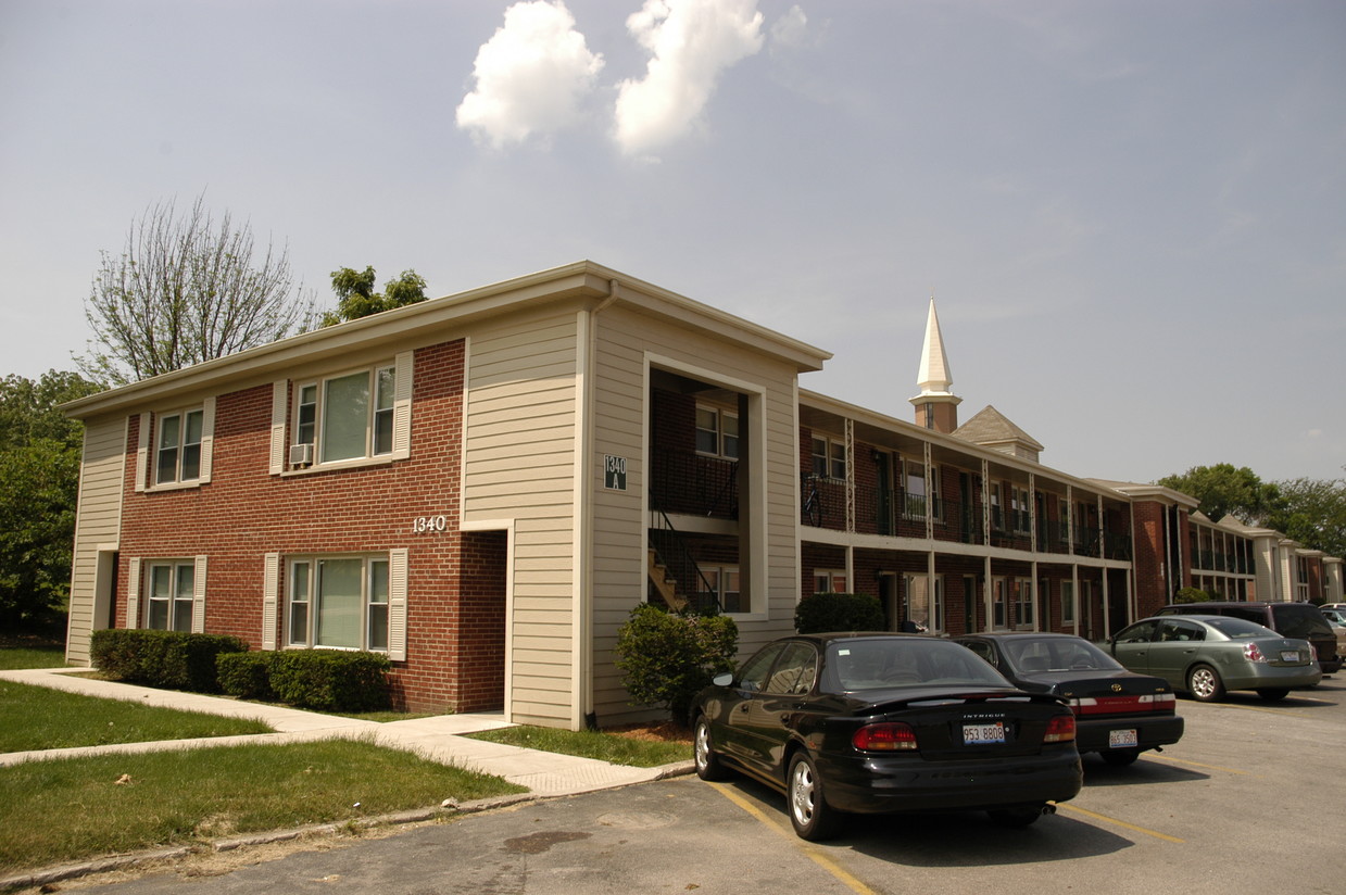 Primary Photo - Wheaton Square Apartments