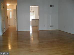 Foto del edificio - 2 Booth Ln