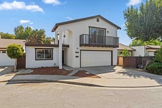 Building Photo - 308 Del Prado Ct