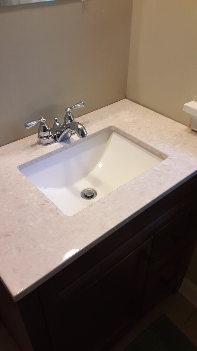 Foto del edificio - 2020 Highland Ave