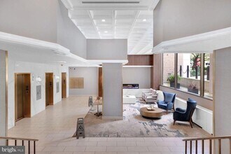 Building Photo - 5500 Friendship Blvd