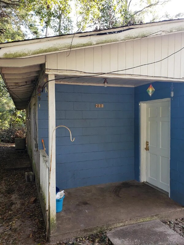 Building Photo - 725 Efferson St